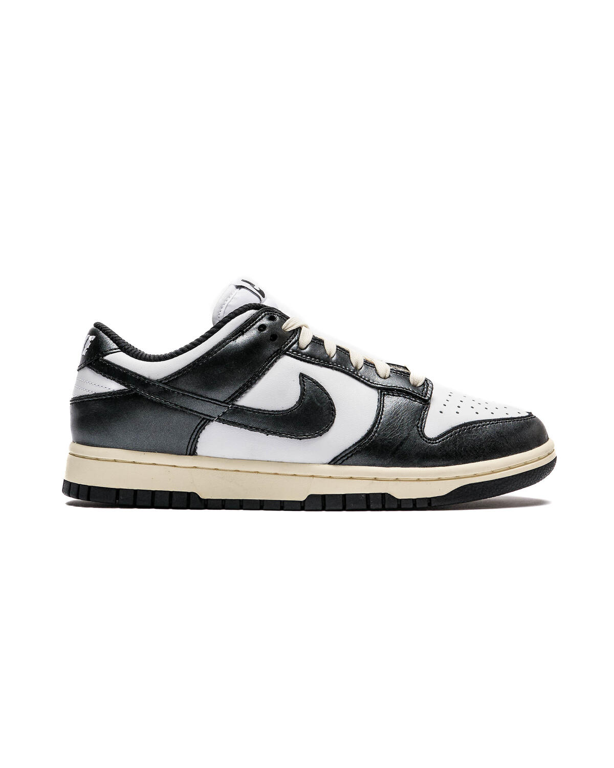 Nike WMNS DUNK LOW PRM 'Vintage Panda' | 100